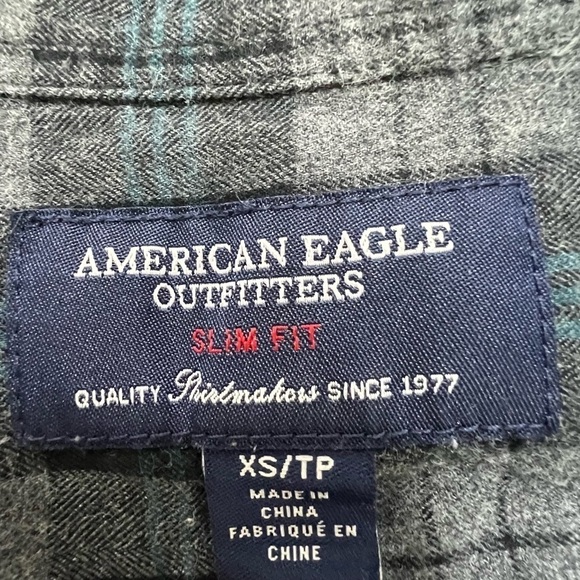 AMERICAN Eagle Black Teal Plaid Button Down Flannel Long Sleeved Shirt Slim Fit - Picture 8 of 8
